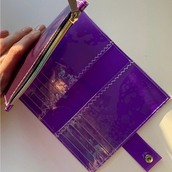 Iridescent purple wallet, clutch - Picture 2 of 4